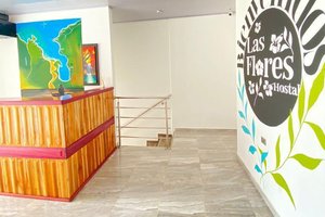 HOSTAL LAS FLORES