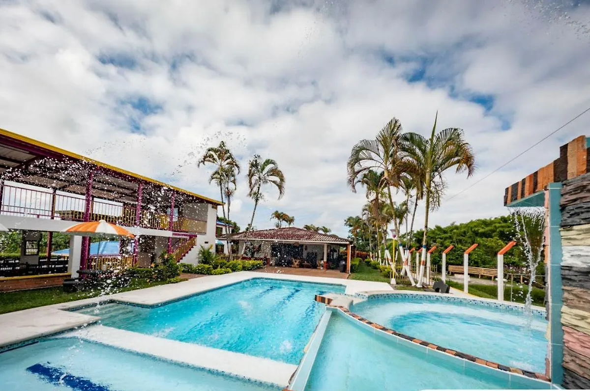 FINCAHOTEL MONTELIBANO